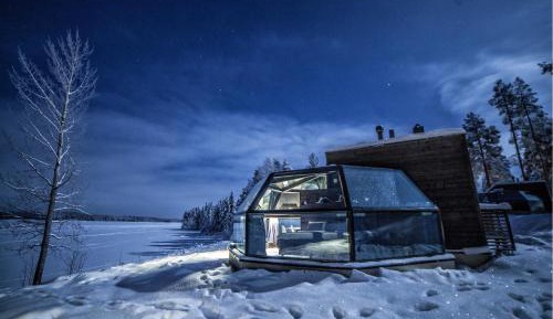 Lake side Igloo