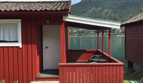 Economy Cottage with Shared Bathroom