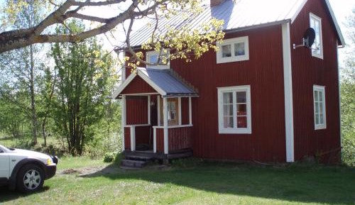 Two-Bedroom Cottage
