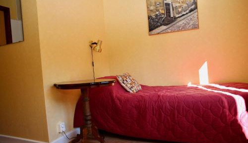 Single Room with Private Bathroom