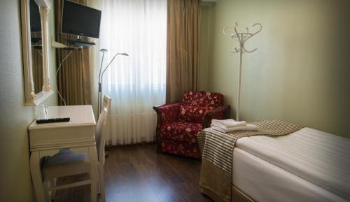 Classic Single Room