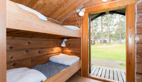 Small Cottage - Pets allowed