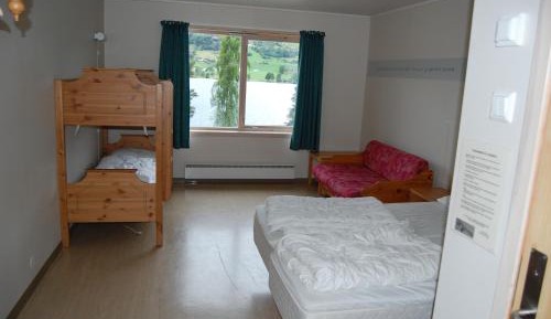 Family Room (4 Adults)