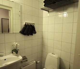 Small Double or Twin Room - No Window