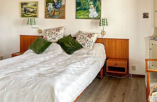 Skummesloevsstrand House | 6 person holiday home in LAHOLM