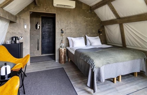 Espoo Bed & Breakfast | Haltia Lake Lodge nature boutique hotel & glamping