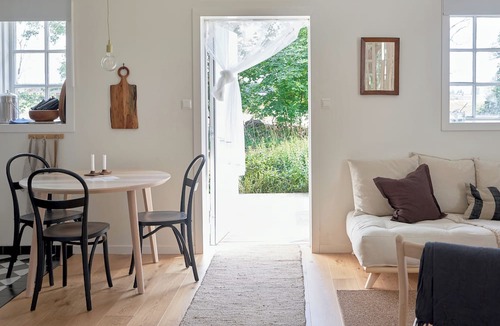 Vadstena Bed & Breakfast | Kungs Starby gård Bed & Breakfast