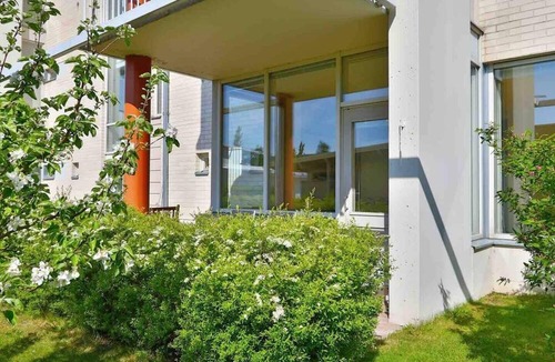 Larsmo Apartment | Spacious Apartment close to the sea with 2 patios
