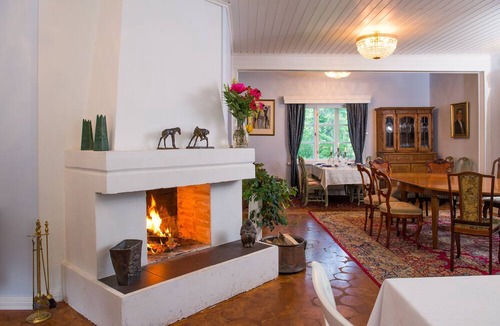 Lohja Bed & Breakfast | Koivulan Kartano