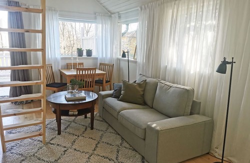 Ytterbystrand House | Holiday home on Resarö near the sea | SE13008