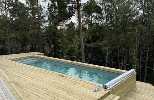 Djurhamn Villa | Tree house