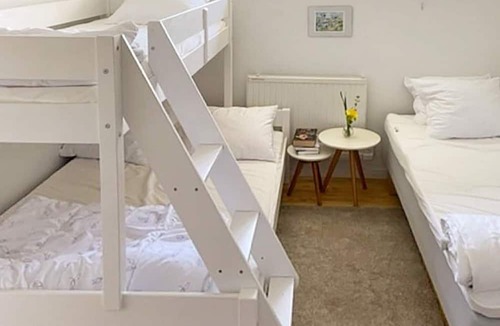 Strangnas House | 5 person holiday home in STRÄNGNÄS