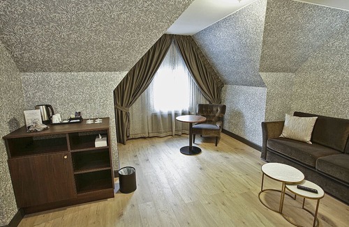 Norra Skara Hotel | Skara Stadshotell