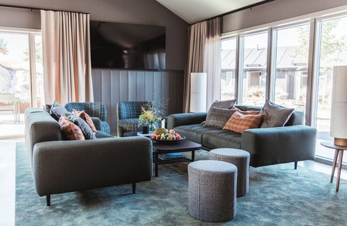 Fiskebackskil Hotel | Tweed Hotell Skaftö