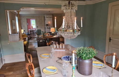 Horndal House | Charming 6 Bedroom House & Horse Farm - Sleeps 12