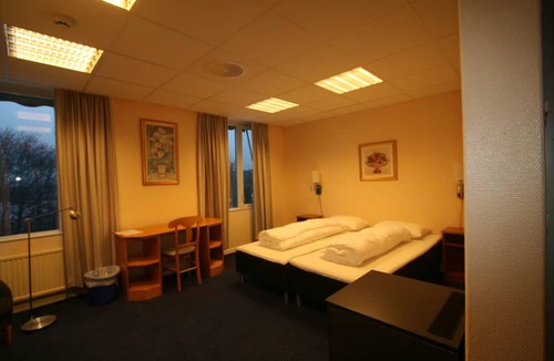 Royken Hotel | Storstua Omsorg og konferansesenter