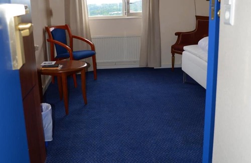 Royken Hotel | Storstua Omsorg og konferansesenter