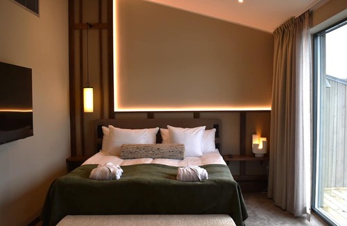 Molnlycke Hotel | Hällsnäs