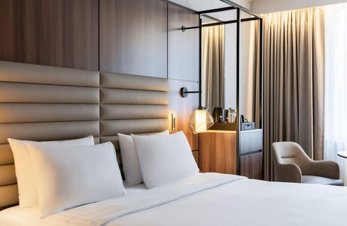 Jarva Hotel | AC Hotel by Marriott Stockholm Ulriksdal