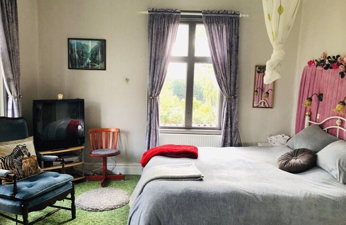 Avesta House | Charming 1-bed Studio in Avesta