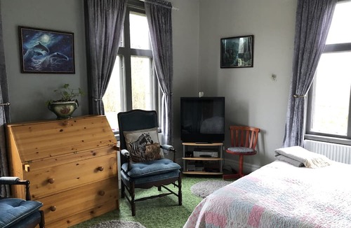 Avesta Apartment | 2-bed Apartment Overlooking the River