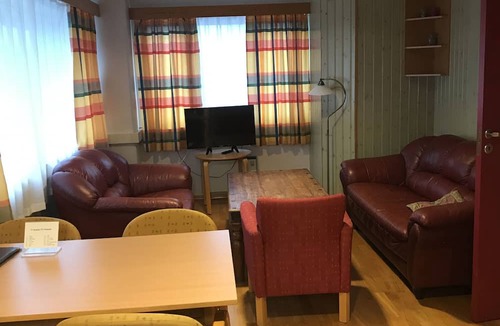 Nes Municipality Hotel | Vormsund Golf Hotell Bed & Breakfast
