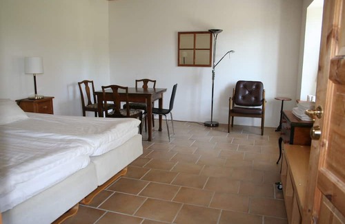 Borrby Bed & Breakfast | Hoby Gård Bed & Breakfast