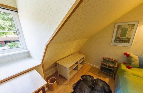 Hoor House | Holiday house with a balcony, a terrace and a garden