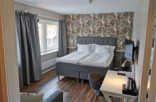 Kil Hotel | Kils Hotell & Restaurang