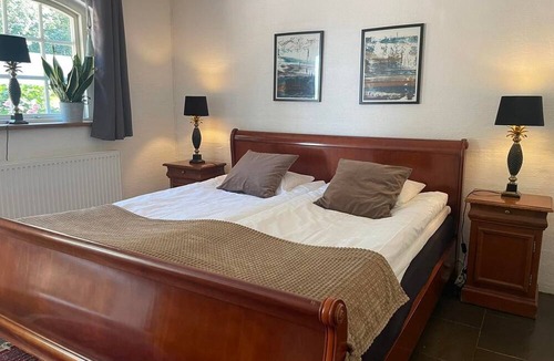 Sjobo Hotel | Husargårdens Bed & Breakfast