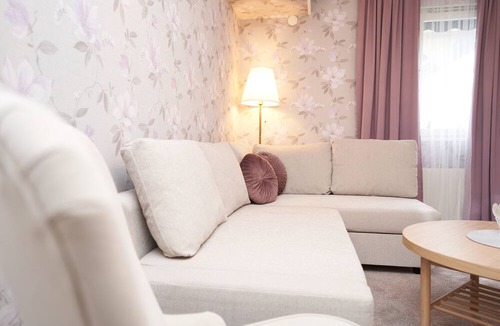 Vimmerby Hotel | Björkbackens Karaktärshotell