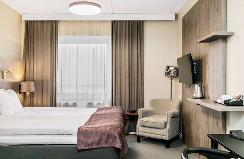 Vasteras Hotel | Hotel Mälarporten