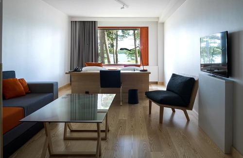 Etelainen District Hotel | Hotel Hanasaari