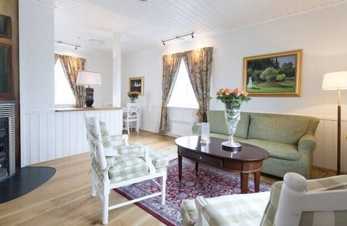 Brekstad Hotel | Hovde Gård