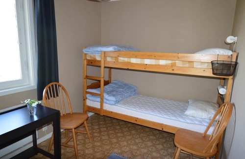 Overhornas Hostel | Högsnäsgården - Hostel