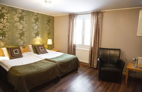 Brokind Hotel | Vårdnäs Stiftsgård