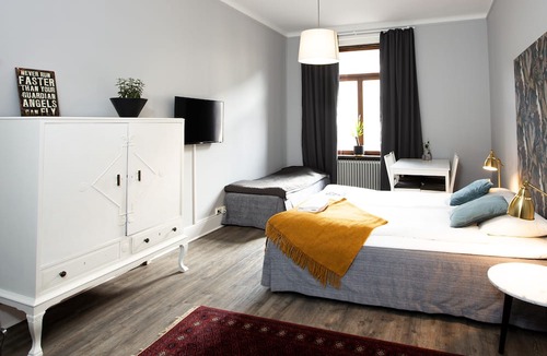 Centrala Trelleborg Bed & Breakfast | Systrar & Bönor Bed & Breakfast
