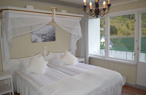 Hjelle Hotel | Hjelle Hotel