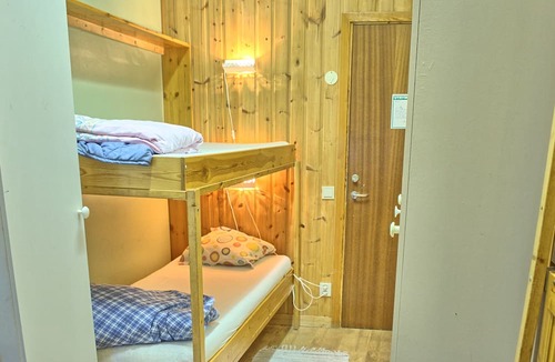 Svenstavik Hostel | Gillhov camping and B&B - Hostel