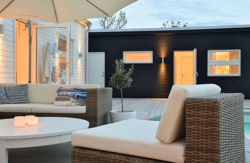 Stora Ror Villa | Öland full comfort with heated pool & evening sun