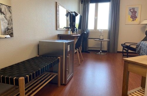 Vastra Hudiksvall Hotel | Värdshuset Glada Hudik
