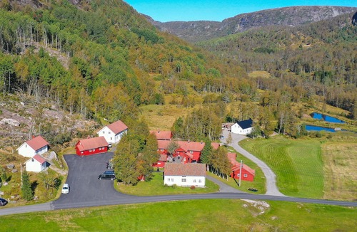 Haegebostad House | Heddan Gard Gjestegard