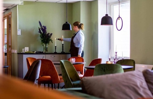 Vanersborg Hotel | Hotell Hehrne