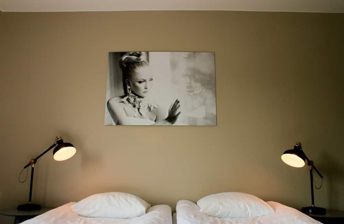 Hova Hotel | BriQ Hotell