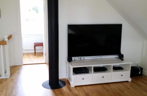 Vetlanda House | The North and South Annex - for a perfect vacation