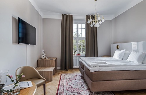 Linkoping Hotel | Livgrenadjärmässen Hotell-Fest-Konferens