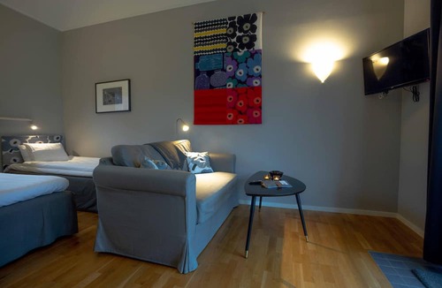 Vastergarn Hotel | Ljungs Fem Rum