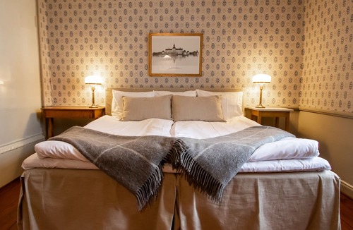 Vadstena Bed & Breakfast | Hotell Dahlströmska Gården