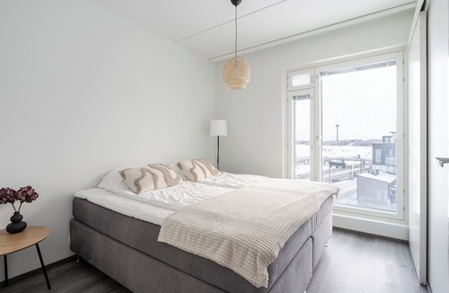 Tampere Apartment | Luxurious Penthouse - Hot Tub & Sauna
