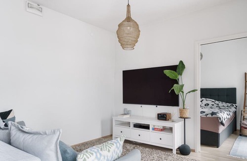 Pasila Apartment | Modern 1BR Apt in Mall of Tripla